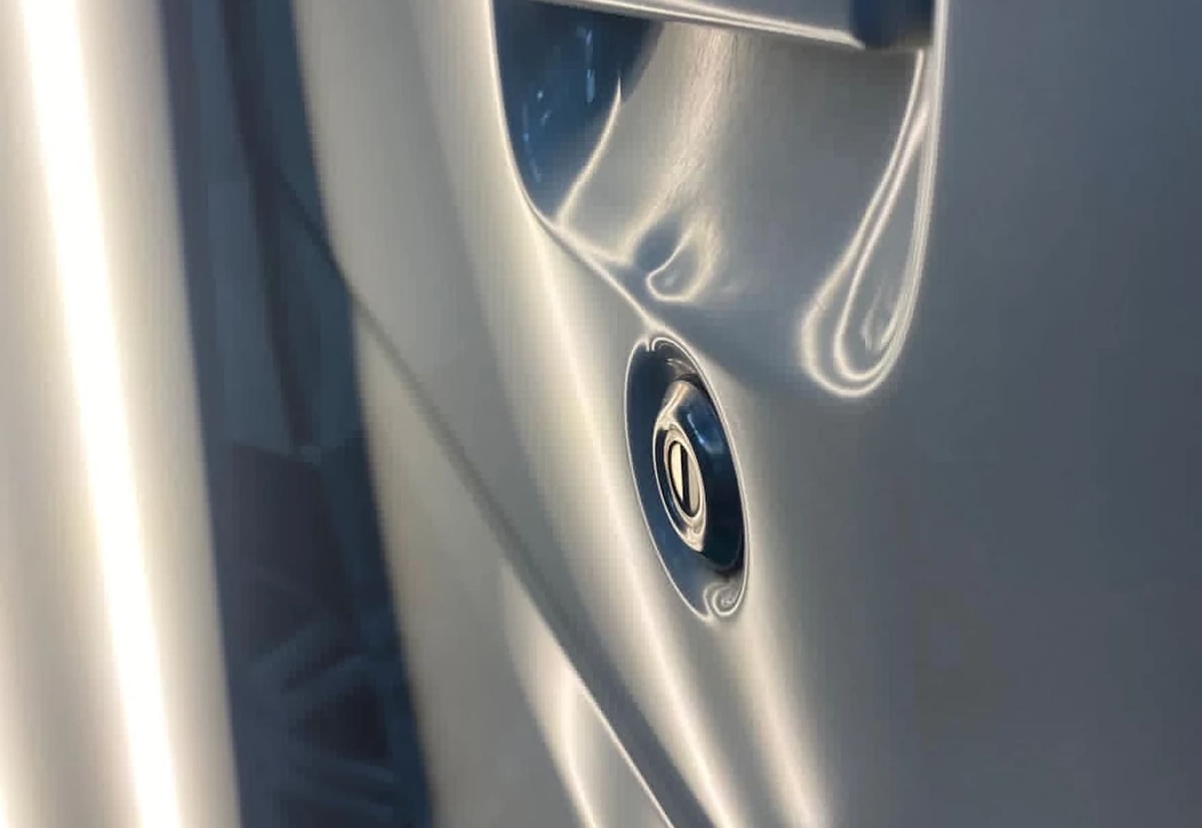 ヘコミならデントリペア